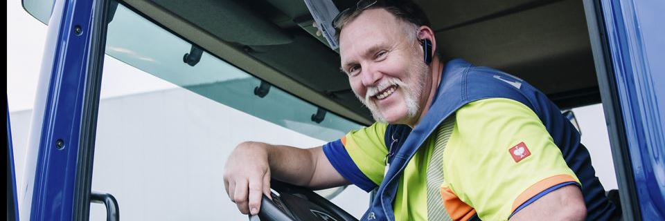 Berufskraftfahrer beim Verteilerverkehr in Berlin Brandenburg